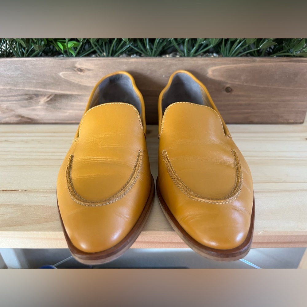 Everlane The Modern Pointed Toe Italian leather loafers sz8